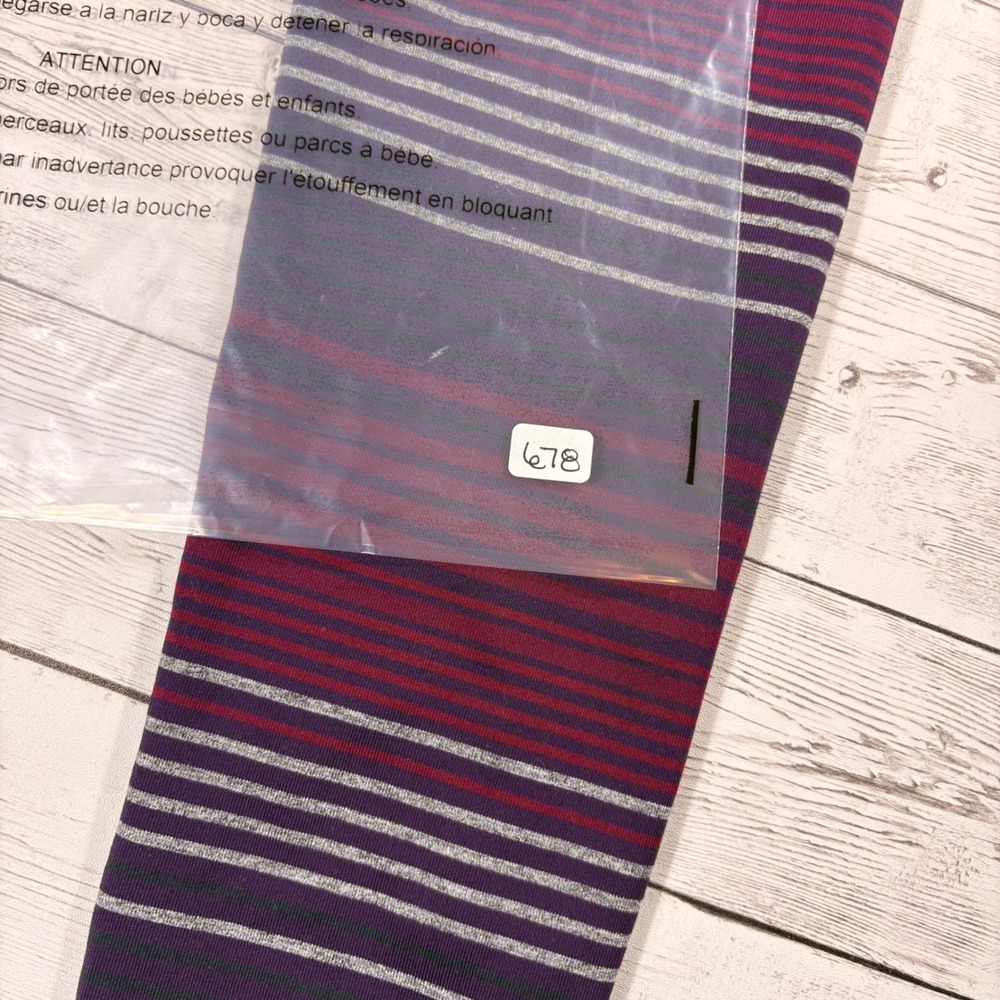Athleta Striped High Rise Leggings Purple Burgundy Grey Small 349333-01 FA16 - Picture 11 of 11